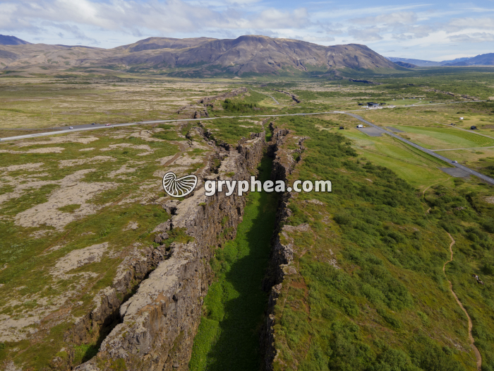 Zone de fracturation de la croûte terrestre (Thingvellir, Islande) - gryphea.com